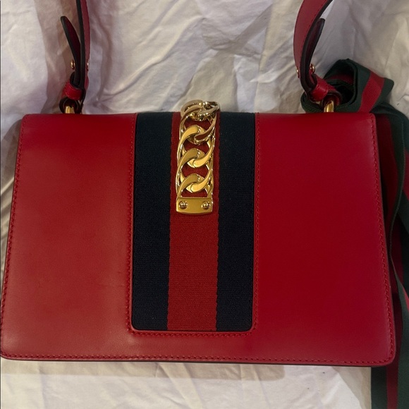 Gucci Red Web Sylvie Leather Large Shoulder Bag with COA and extra strap. - Picture 5 of 16